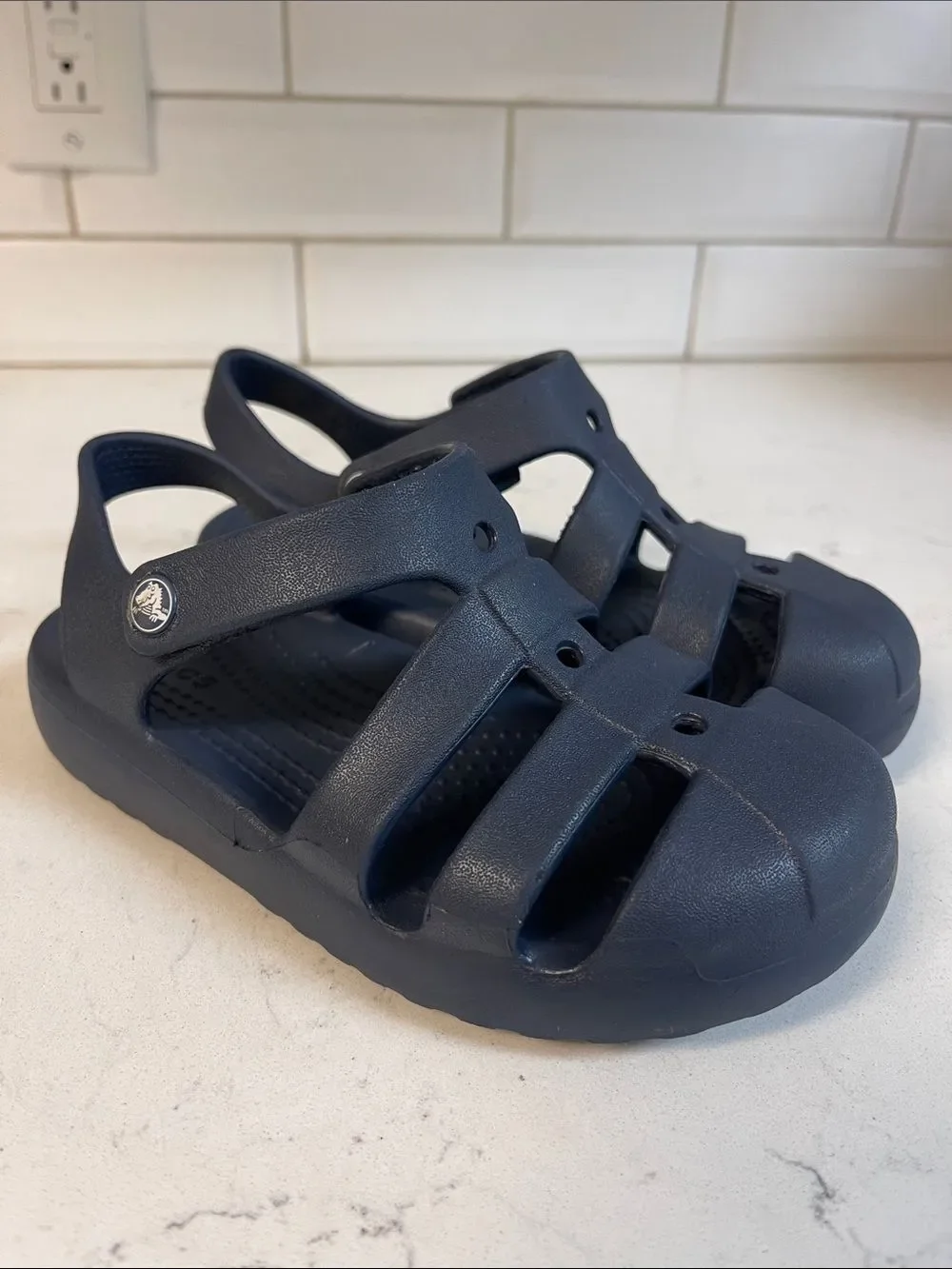 Crocs Kids' Classic Fisherman Sandal Navy Blue Size 13 Style Number 210625